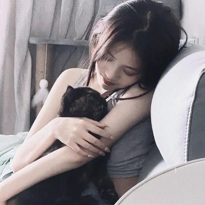 艾拉‧辛德斯